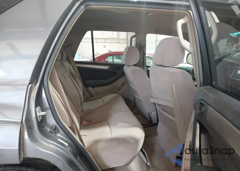 2004 Toyota 4Runner Sr5 V6 from USA, damaged, VIN JTEZU14R540033006